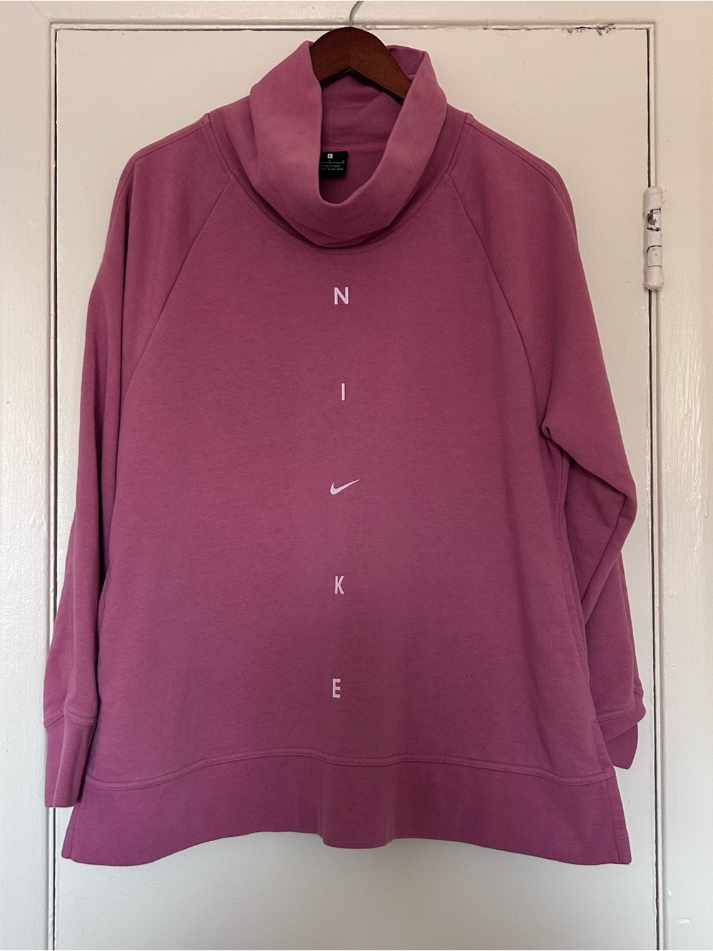 Nike Mock Neck Pullover Sweatshirt